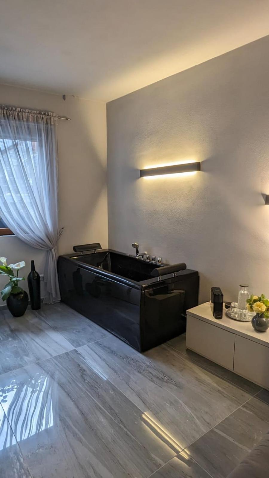 La Via Del Sale Accommodations Holidays Domodossola Exteriér fotografie