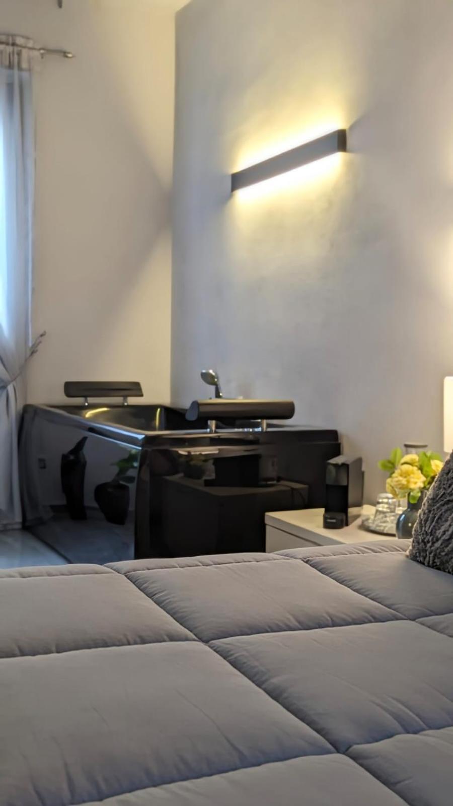 La Via Del Sale Accommodations Holidays Domodossola Exteriér fotografie