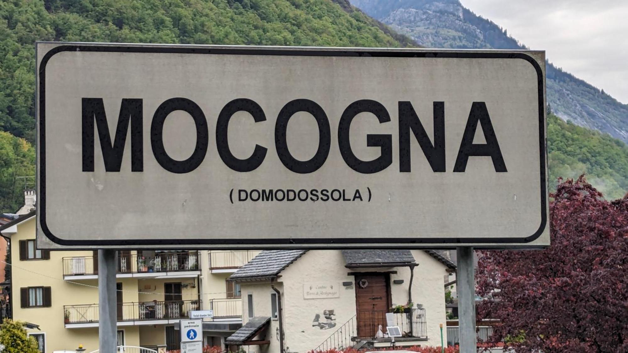 La Via Del Sale Accommodations Holidays Domodossola Exteriér fotografie