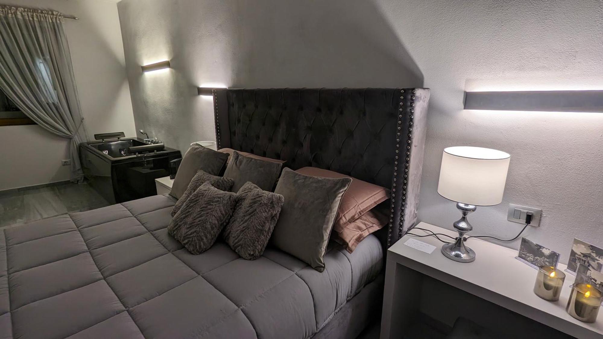 La Via Del Sale Accommodations Holidays Domodossola Exteriér fotografie