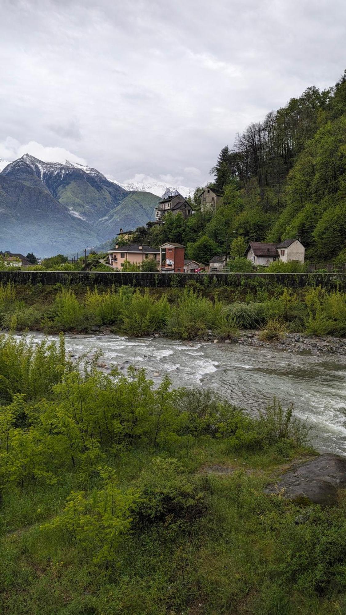 La Via Del Sale Accommodations Holidays Domodossola Exteriér fotografie
